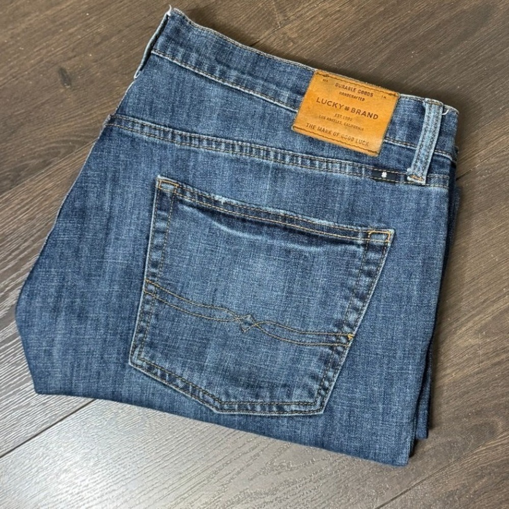 Lucky Brand Jeans‎ 221 Straight Leg 38 x 30 Blue Denim Medium Wash Stretch